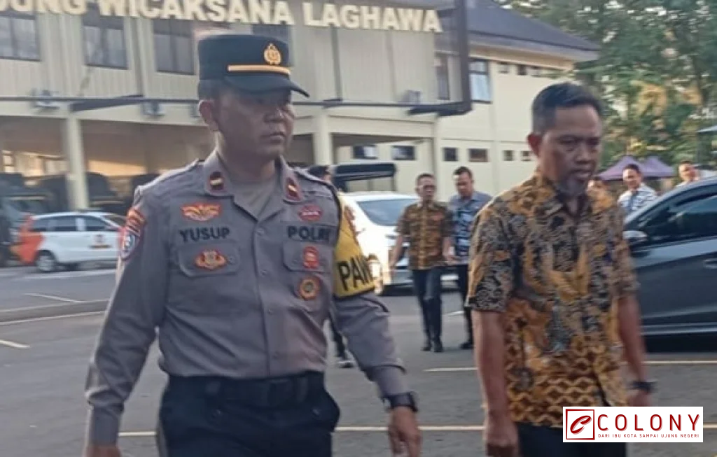 Bupati dan Sekda Cilacap Ditangkap KPK