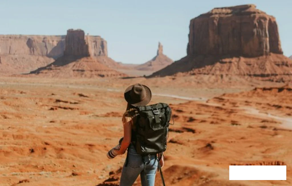 ciri kepribadian senang bepergian sendiri