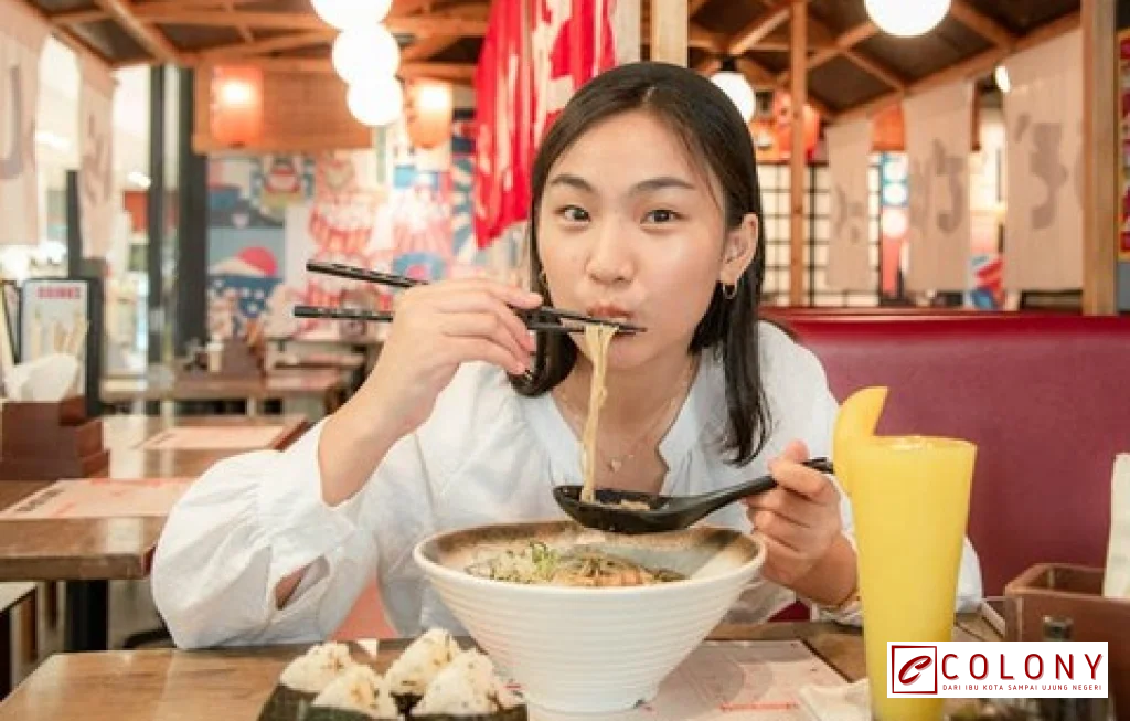 kebiasaan makan tanpa disadari