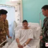 Komandan PMPP TNI jenguk prajurit luka