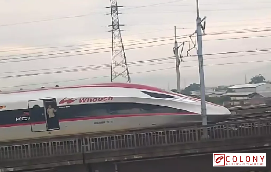 Whoosh Berhenti Mendadak di Kopo